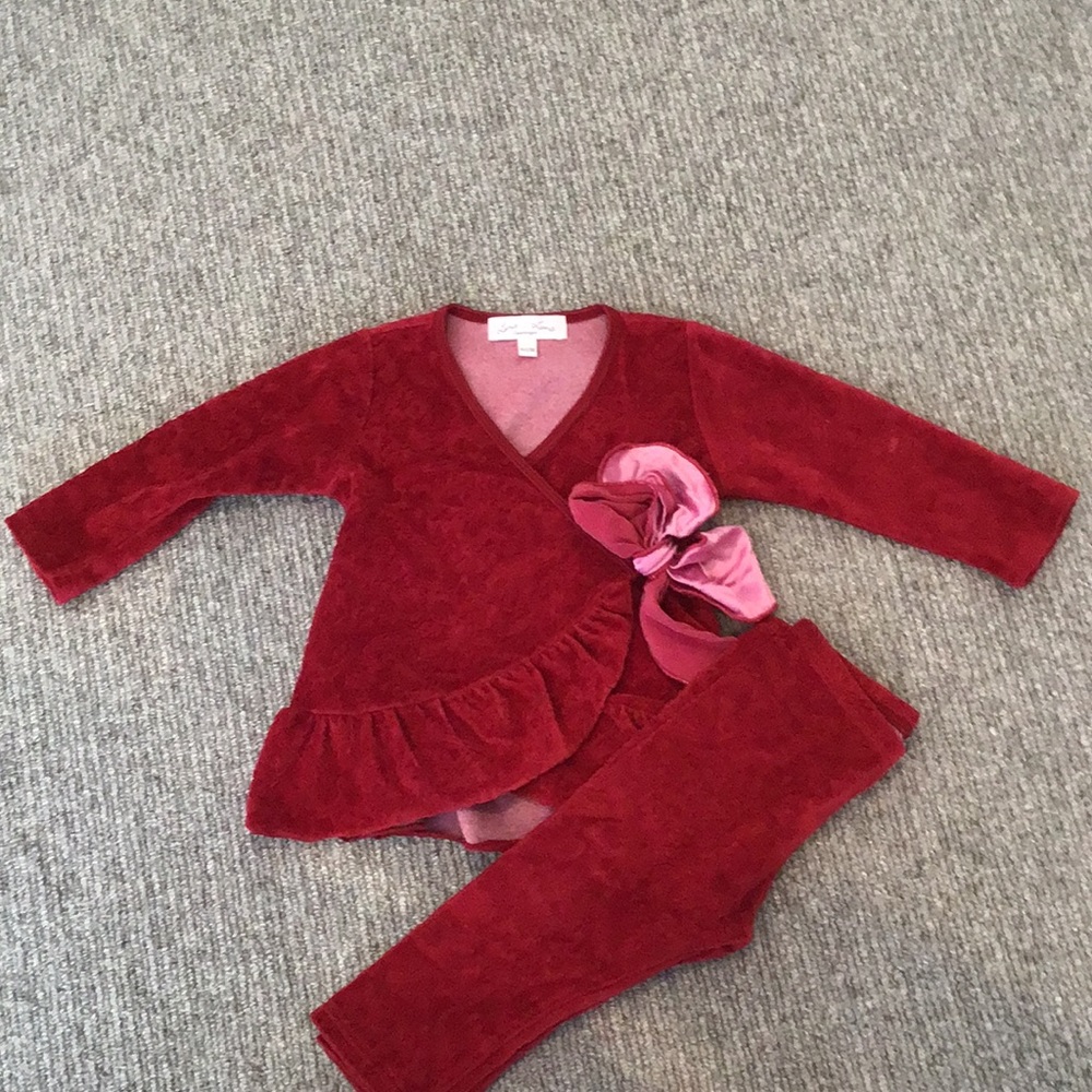 Luna Luna Outfit - Size 6-12 M - Great condition